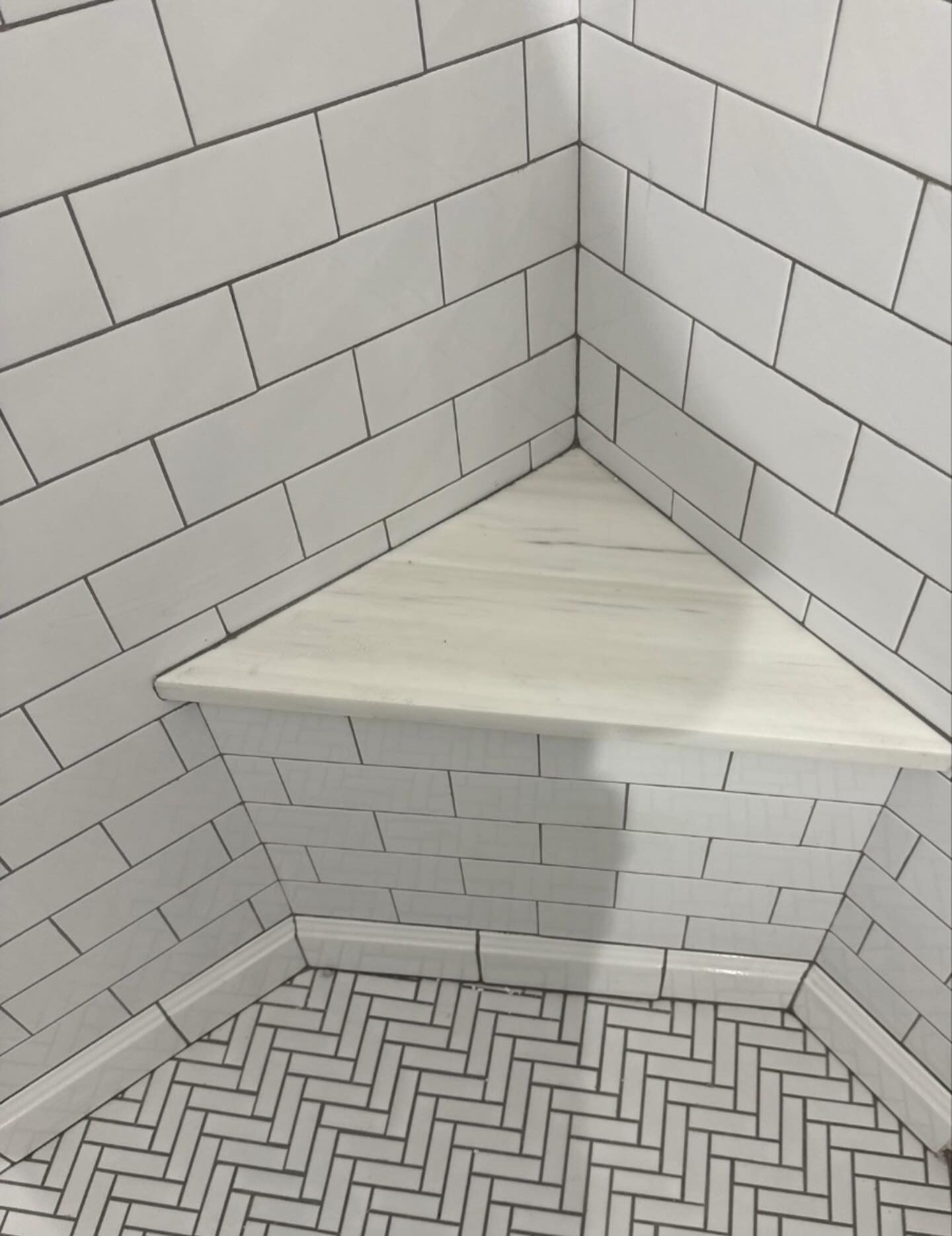 Love a bench in a shower




Curblessshower