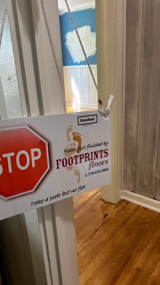👏🏻RESTORED! We refinished this beautiful 1940s Heart Pine. The owner&rsquo;s father had built this bungalow from scratch and she wanted to keep her heritage alive. You can trust Footprints Floors with your sentimental project. Call us today. 