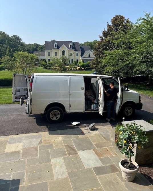 We're always ready for another day of delivering top-notch flooring solutions across Fairfax County😤

Learn more about what we can do for you and your home, and contact us for a visit from our expert team: http://www.footprintsfloors.com/fairfax 

