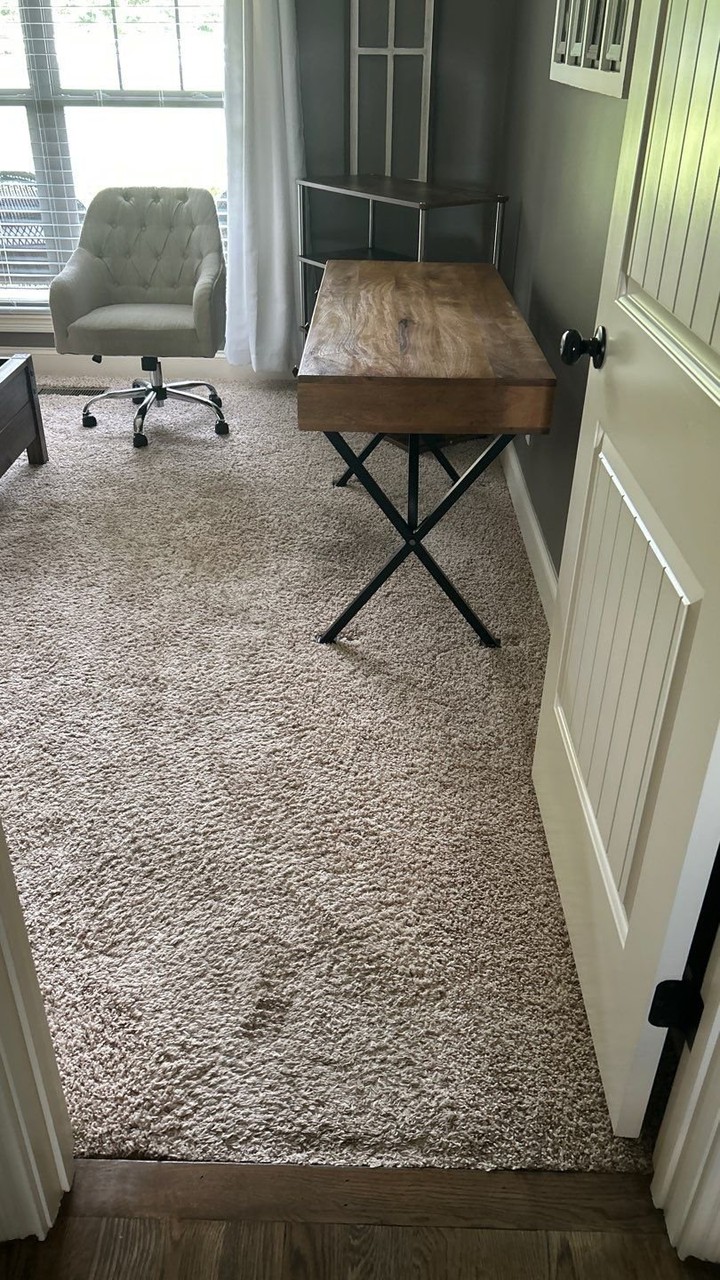 Carpet out. Red Oak in. 🪵 Three bedrooms and closets in Lebanon, TN transformed with Red Oak hardwood &mdash; sanded, stained, and finished with a rich oil-based coat right on-site. That mid-project stain board shot is one of our favorite parts of the job: client picks the exact shade before we commit to the whole floor. The result is bedroom flooring that perfectly matches the existing hallway. DM us or tap the link in bio to start your floor project.