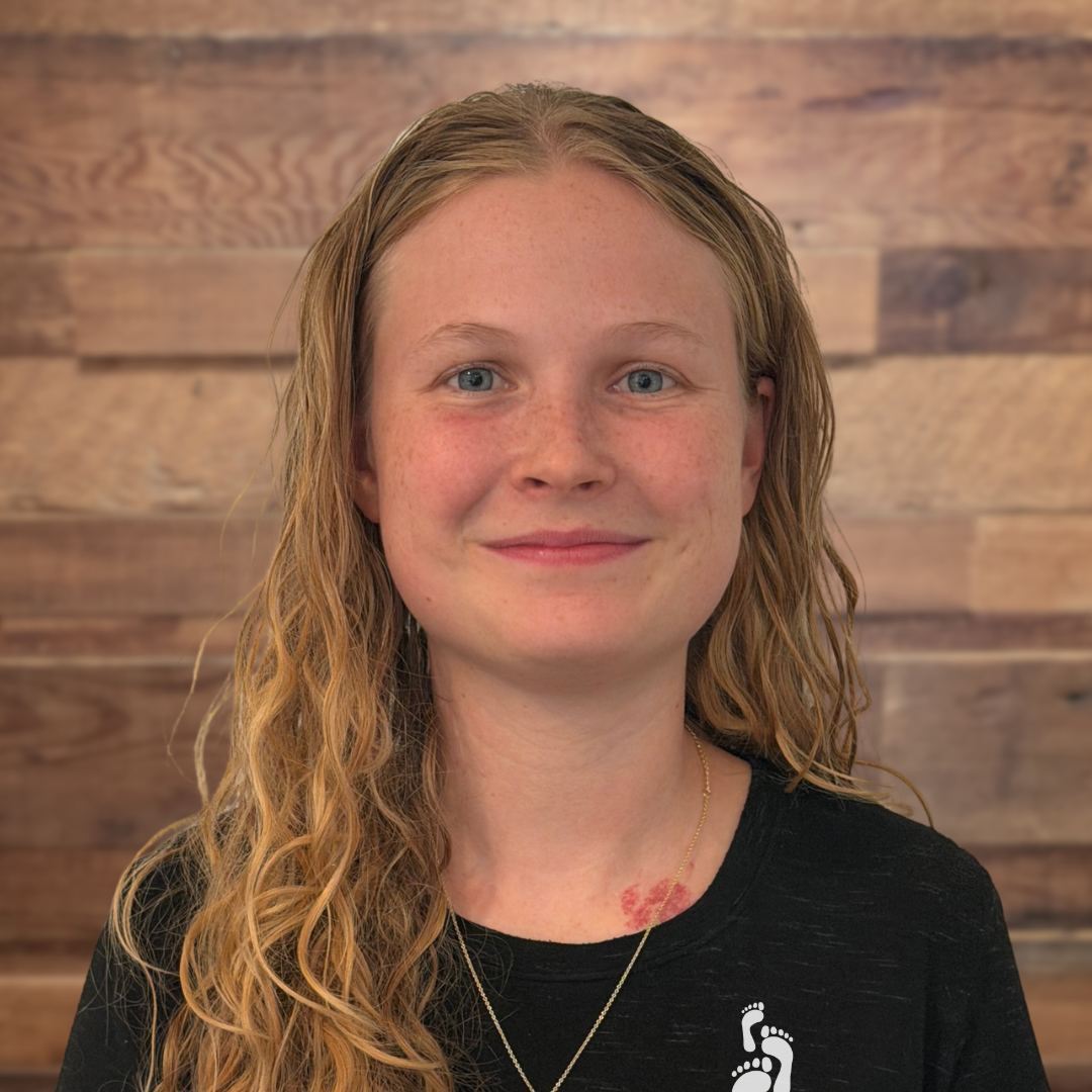 Footprints Floors East Valley  Emily Carter Customer Service Representative